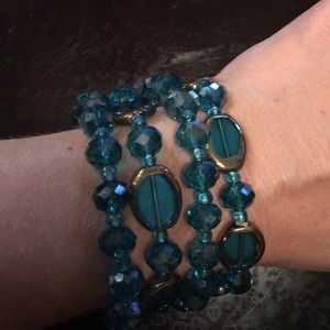 Blue/ gold color beaded bracelets 🦋❤️